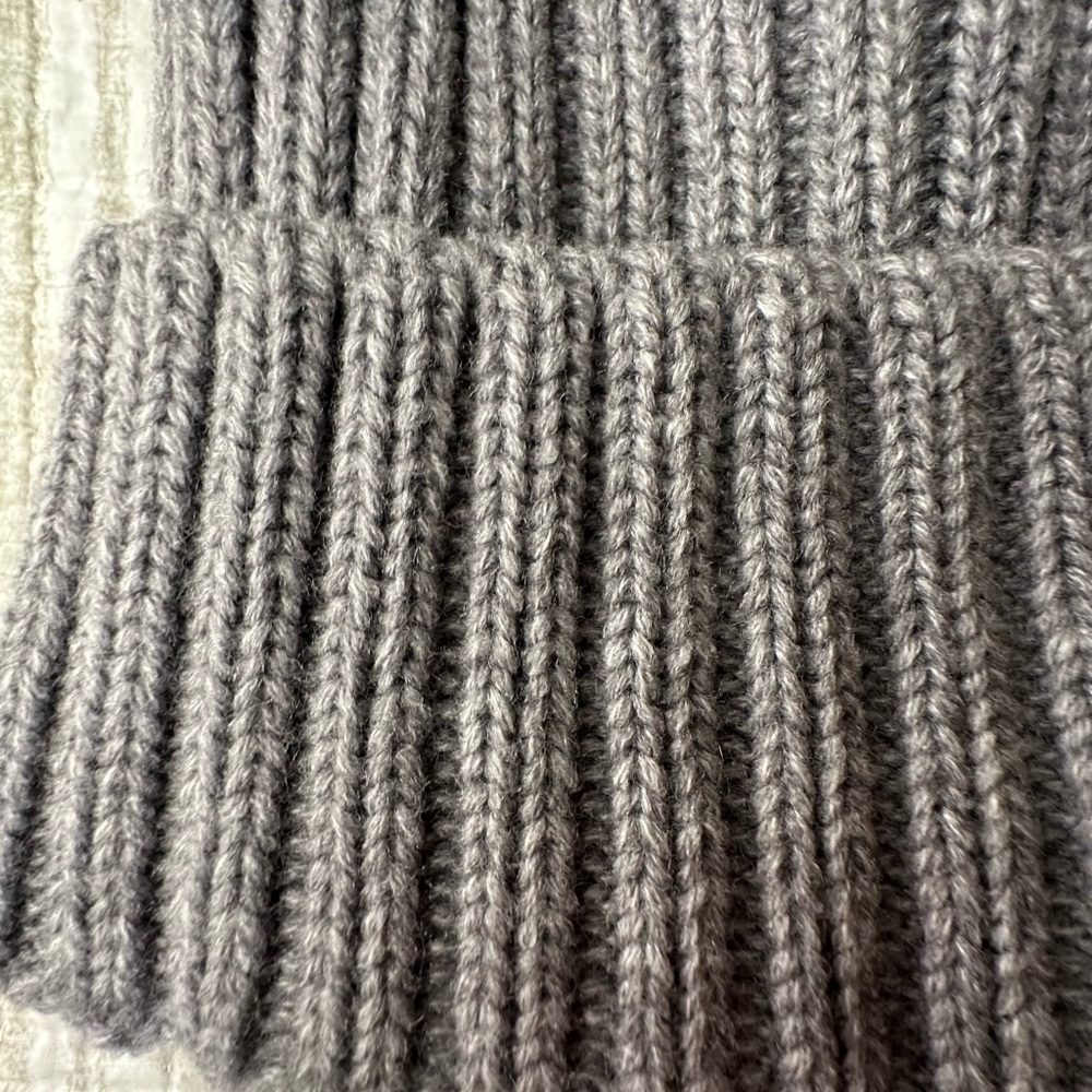 Calvin Klein faux fur pom-pom rib knit beanie hat - Picture 7 of 8